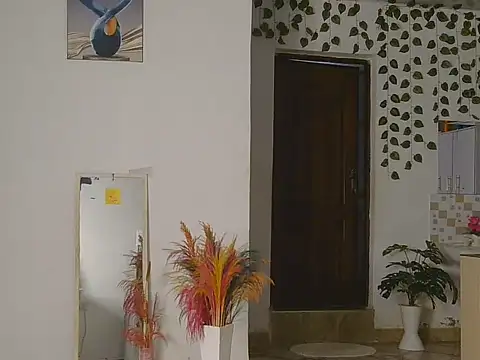 Snapshot of Skyy_Brown chatting on 07-25-26, 05:05 Skyy Brown online show from 07-25-26, 05:05
