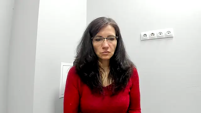 Miss Heliena online show from 05-29-26, 07:39
