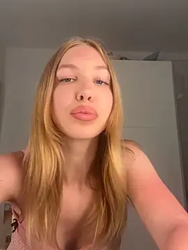 MilaaXOO online show from 05-29-26, 07:56