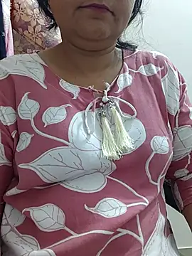 Snapshot of manjusrma005 chatting on 06-05-26, 06:46 manjusrma005 online show from 06-05-26, 06:46