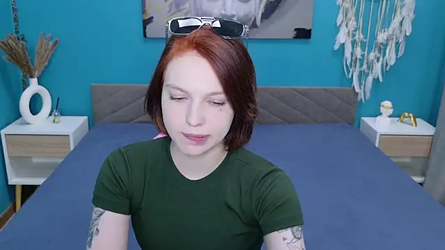 Nora Finch online show from 06-15-26, 10:17