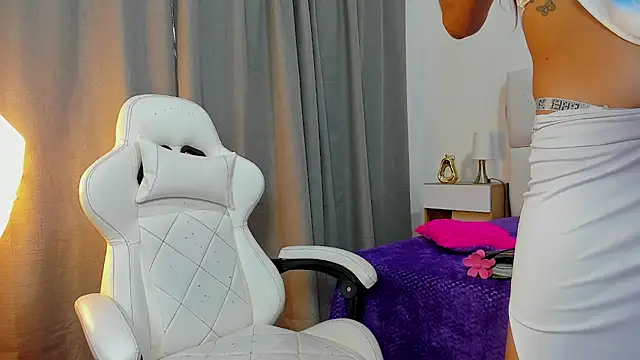 Snapshot of Camila_Gonzalez20 chatting on 07-14-26, 06:46 Camila Gonzalez20 online show from 07-14-26, 06:46