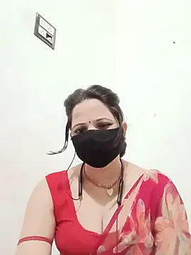 Snapshot of Karishma_bhabi3 chatting on 05-31-26, 10:33 Karishma bhabi3 online show from 05-31-26, 10:33