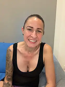 Snapshot of GermanMilfJasmin chatting on 06-13-26, 08:29 GermanMilfJasmin online show from 06-13-26, 08:29