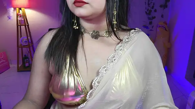 Red Heart  online show from 06-12-26, 03:33