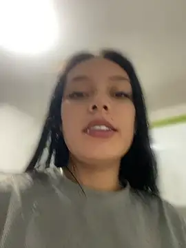 Snapshot of NIKA530 chatting on 06-20-26, 11:13 NIKA530 online show from 06-20-26, 11:13