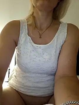 Snapshot of Alaska-perla chatting on 07-08-26, 10:03 Alaska-perla online show from 07-08-26, 10:03