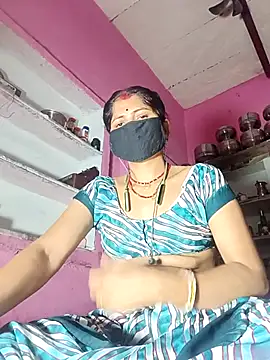 Snapshot of Cutleun2 chatting on 06-23-26, 04:16 Cutleun2 online show from 06-23-26, 04:16
