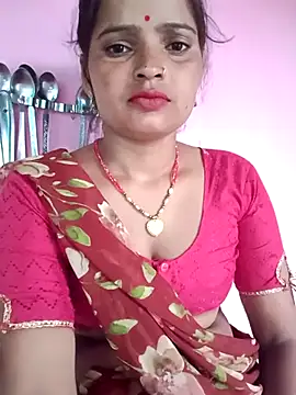 Snapshot of Divya_hot88 chatting on 06-12-26, 12:31 Divya hot88 online show from 06-12-26, 12:31