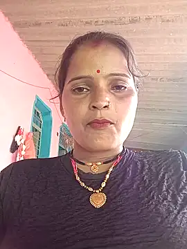 Snapshot of Divya_hot88 chatting on 07-05-26, 03:45 Divya hot88 online show from 07-05-26, 03:45