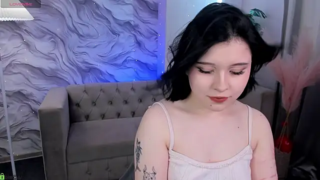 Snapshot of Kylie-Voss chatting on 07-20-26, 02:59 Kylie-Voss online show from 07-20-26, 02:59