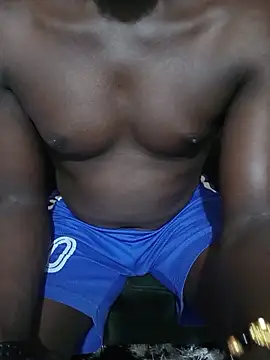 Snapshot of Bigblackman25 chatting on 06-10-26, 02:45 Bigblackman25 online show from 06-10-26, 02:45