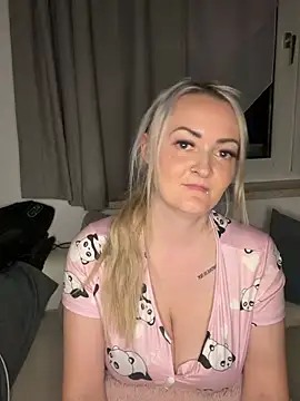 Alex-Blond online show from 06-17-26, 07:59