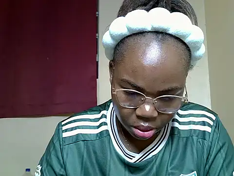 Snapshot of Choral_Blue chatting on 07-12-26, 12:40 Choral Blue online show from 07-12-26, 12:40