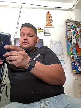 Snapshot of fercho25rv chatting on 06-06-26, 09:41 fercho25rv online show from 06-06-26, 09:41