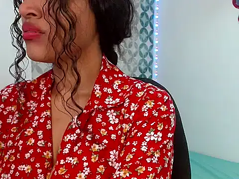 Snapshot of Isabellacarson chatting on 06-09-26, 06:30 Isabellacarson online show from 06-09-26, 06:30