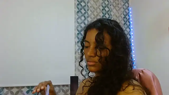 Snapshot of Isabellacarson chatting on 07-21-26, 06:21 Isabellacarson online show from 07-21-26, 06:21