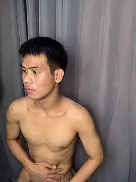 Snapshot of Asianboy_2000 chatting on 07-03-26, 04:41 Asianboy 2000 online show from 07-03-26, 04:41