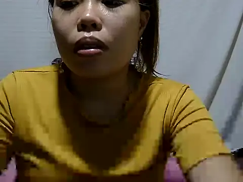 Snapshot of Sherry_Rose chatting on 06-17-26, 02:18 Sherry Rose online show from 06-17-26, 02:18
