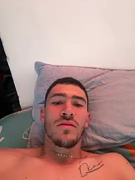 AngelRomero- online show from 07-11-26, 04:43