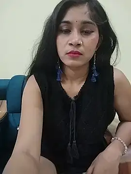 Naughty Kiara  online show from 07-02-26, 03:23