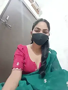Snapshot of savita97567 chatting on 06-15-26, 01:52 savita97567 online show from 06-15-26, 01:52