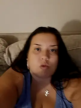 Snapshot of Asiabanks_22 chatting on 06-13-26, 01:36 Asiabanks 22 online show from 06-13-26, 01:36