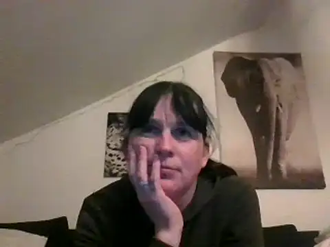 Snapshot of sexujuly88 chatting on 02-14-25, 10:14 sexujuly88 online show from 02-14-25, 10:14