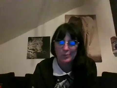 Snapshot of sexujuly88 chatting on 09-19-25, 09:48 sexujuly88 online show from 09-19-25, 09:48