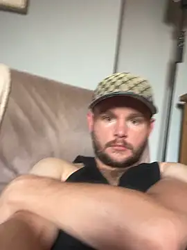 Snapshot of Ronnie153 chatting on 07-20-26, 06:06 Ronnie153 online show from 07-20-26, 06:06