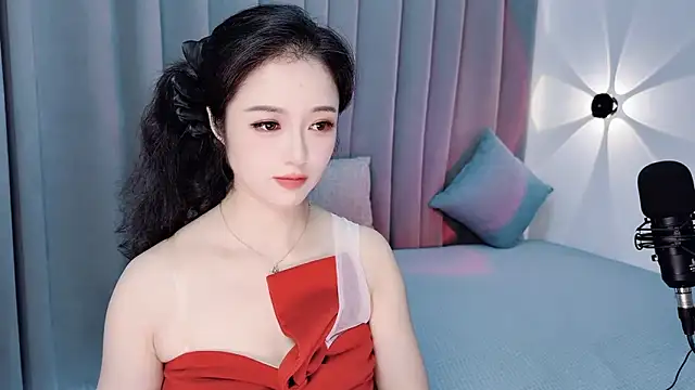 Momo-Wow online show from 07-22-26, 06:16