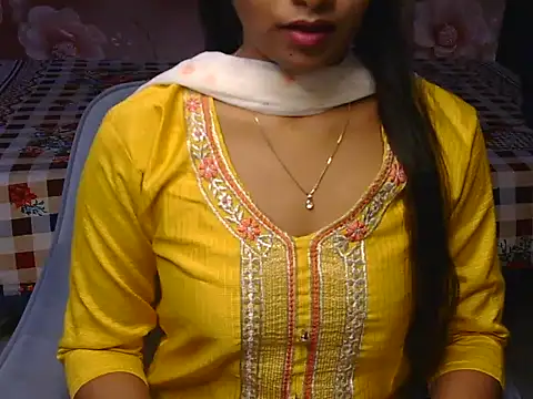givenchilly online show from 07-08-26, 05:12