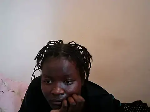 Snapshot of BerryJulie chatting on 06-18-26, 09:36 BerryJulie online show from 06-18-26, 09:36