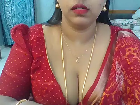 Snapshot of Tamil_hot_Meenu chatting on 06-24-26, 08:13 Tamil hot Meenu online show from 06-24-26, 08:13