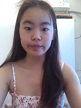 YiYi5520 online show from 06-04-26, 07:25