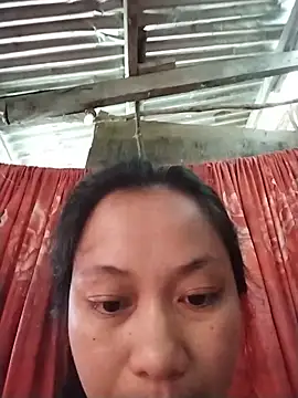 Yummyleyn online show from 06-02-26, 01:40