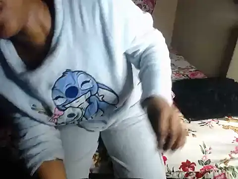 Thickmisspearl23 online show from 06-26-26, 11:09