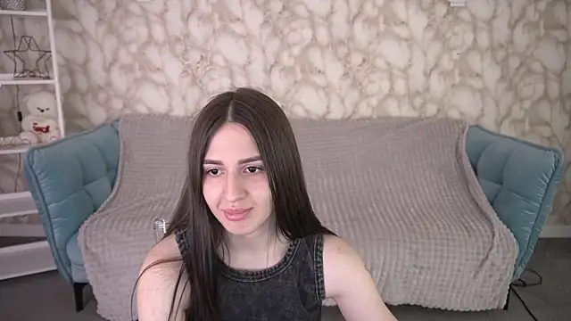 Snapshot of AlesiaDessmond chatting on 06-18-26, 07:07 AlesiaDessmond online show from 06-18-26, 07:07