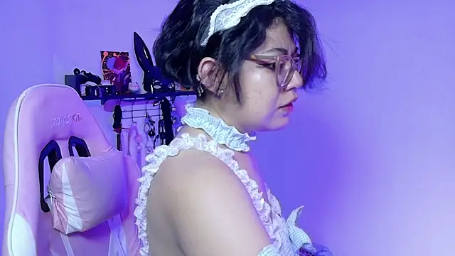 Snapshot of Meow_cat4 chatting on 06-15-26, 07:49 Meow cat4 online show from 06-15-26, 07:49