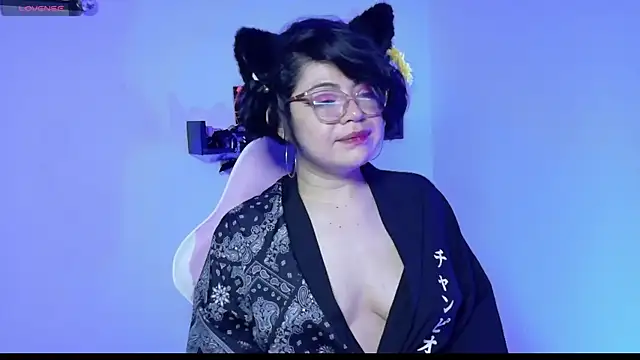 Snapshot of Meow_cat4 chatting on 06-21-26, 12:41 Meow cat4 online show from 06-21-26, 12:41