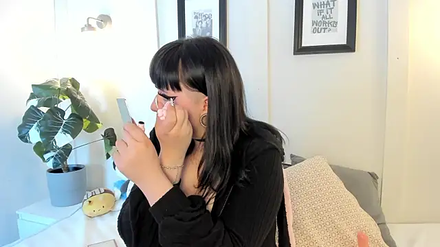 annyy catt online show from 07-14-26, 04:28