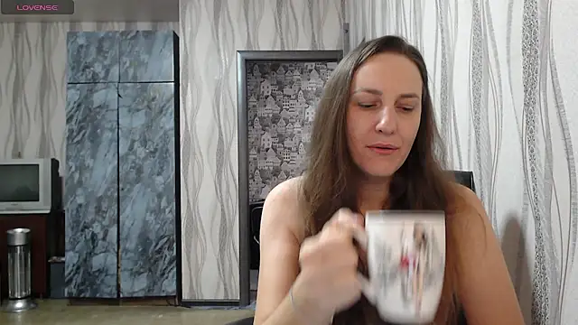 Yevgeshka-Milashka online show from 11-03-25, 05:09