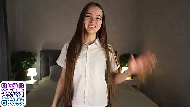 Snapshot of PearleKalmen chatting on 06-19-26, 03:44 PearleKalmen online show from 06-19-26, 03:44
