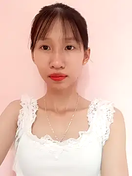 Snapshot of Abi_girl12 chatting on 06-27-26, 04:39 Abi girl12 online show from 06-27-26, 04:39