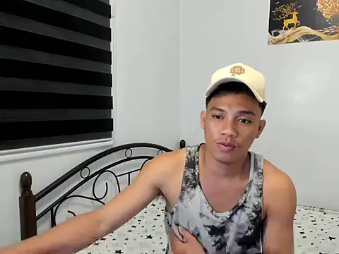 urfucker vinz online show from 07-12-26, 02:52