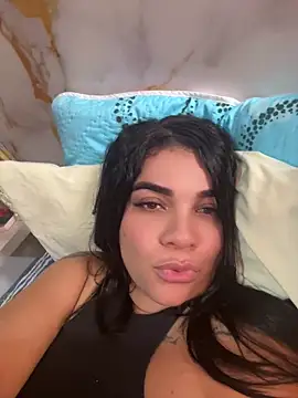 Snapshot of Siri_Luxx chatting on 06-18-26, 06:01 Siri Luxx online show from 06-18-26, 06:01