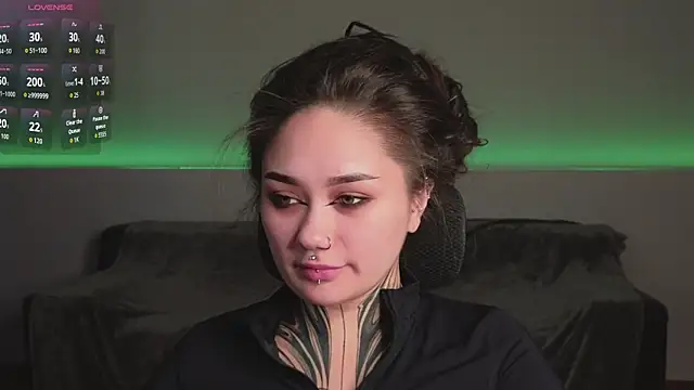 Snapshot of KarenHotFlirt chatting on 06-16-26, 02:19 KarenHotFlirt online show from 06-16-26, 02:19