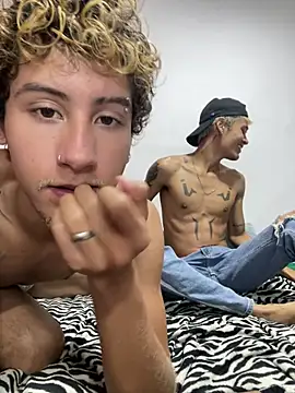 Dittoandpayton online show from 06-08-26, 02:01