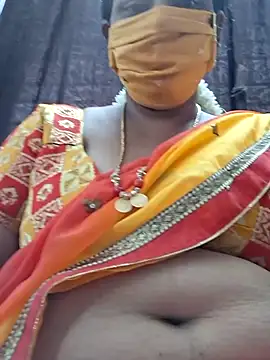 Snapshot of Hot_Sreeja_Tamil chatting on 07-03-26, 04:08 Hot Sreeja Tamil online show from 07-03-26, 04:08