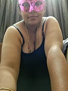 Snapshot of Hot_Sreeja_Tamil chatting on 07-18-26, 01:37 Hot Sreeja Tamil online show from 07-18-26, 01:37